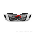 NP300 2016 Front Radiator Grille Car Middle Grille
